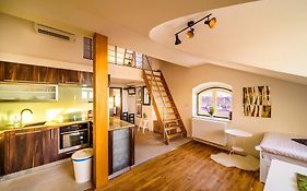 Rooftop Triplex Apartment In Centre